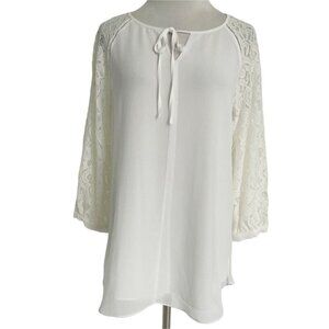 Haute Hippie Size Small  Top Blouse White Peasant Lace Keyhole